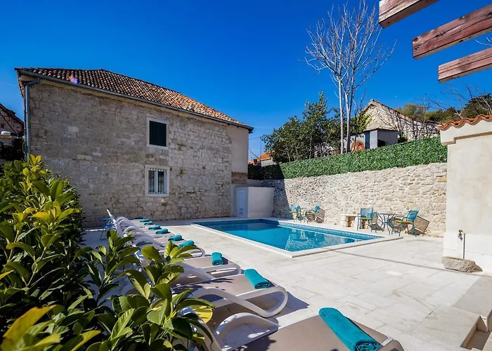 Bed & Breakfast Agava Design 4*